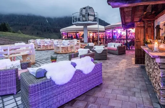 Apres-Ski-Arena Apres-Ski-Arena